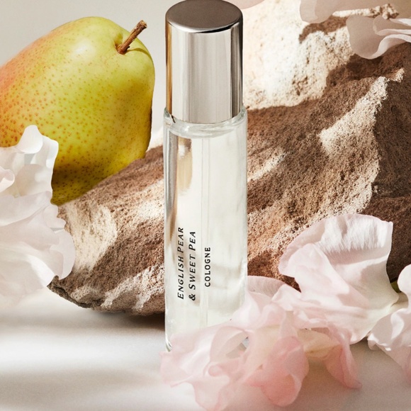 Jo Malone London English Pear & Sweet Pea Cologne - Picture 1 of 7